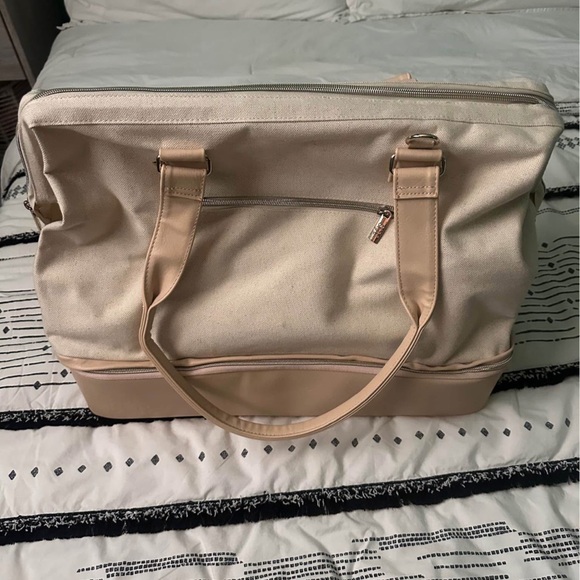 BEIS weekender with Leather Straps - Picture 2 of 3